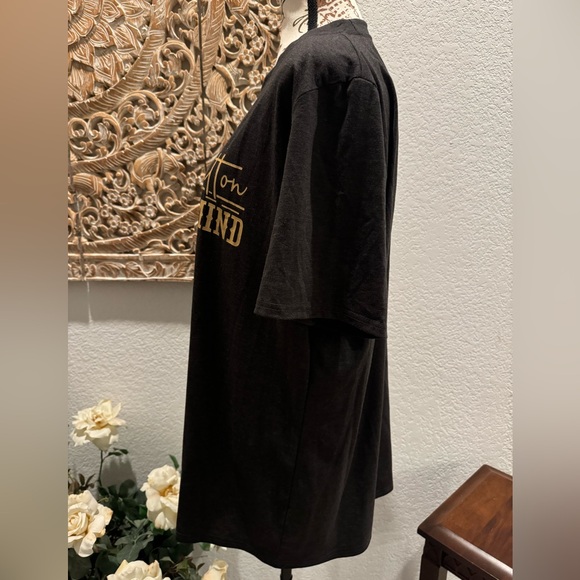 Beth Dutton State of Mind T-Shirt- 2XL - Picture 2 of 6